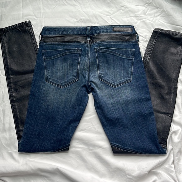 Express Legging Jeans with Black Leather Detail. SIZE 0 - Picture 6 of 8